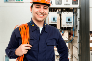 FORMACIÓN ESPECÍFICA PARA ELECTRICIDAD, MONTAJE Y MANTENIMIENTO DE INSTALACIONES DE A.T. Y B.T.